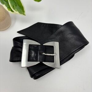 LEATHEROCK Black Leather Belt